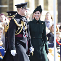 Kate Middleton, le sourire en dépit du scandale : nouveau look vert fluo Zara, avec William