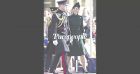 Kate Middleton, le sourire en dépit du scandale : total-look vert fluo avec William