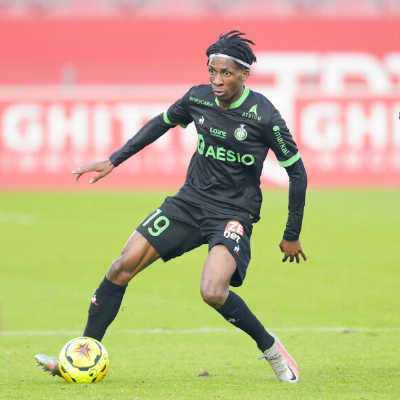 Yvan Neyou (ASSE) - Match de football Dijon VS Saint-Etienne lors de la Ligue1 Uber Eats à Dijon, le 6 décembre 2020. © JB Autissier/Panoramic/Bestimage