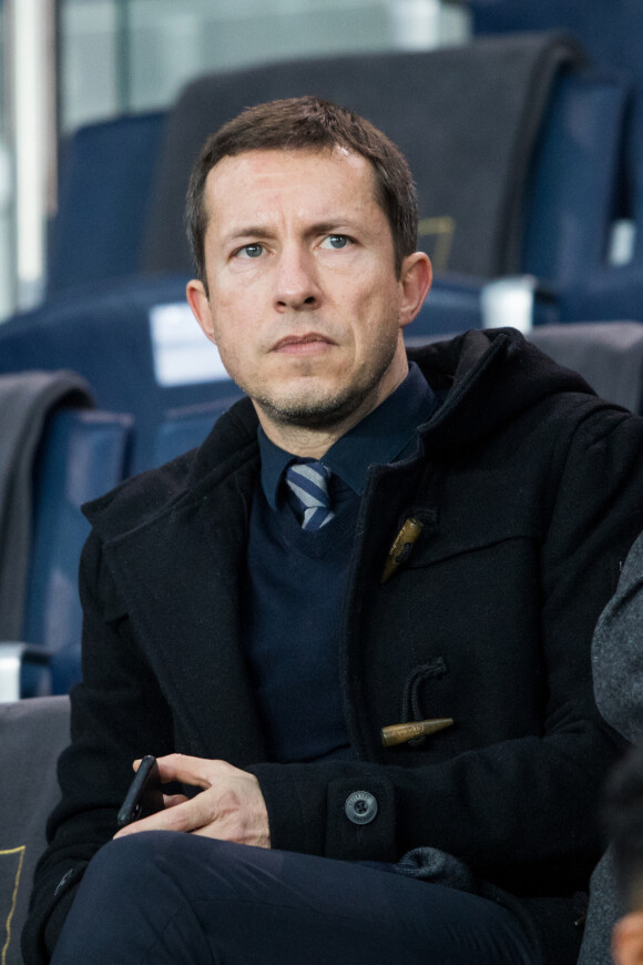 Grégoire Margotton dans les tribunes du Parc des Princes lors du match de ligue des champions de l'UEFA opposant le Paris Saint-Germain à Liverpool FC à Paris, France, le 28 novembre 2018. Le PSG a gagné 2-1. © Cyril Moreau/Bestimage