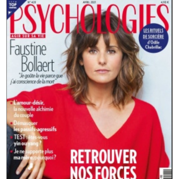 Faustine Bollaert fait la couverture du dernier numéro de "Psychologies Magazine"