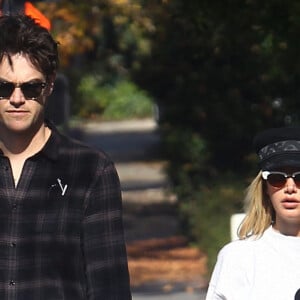 Exclusif - Ashley Tisdale et son mari Christopher French en balade à Los Feliz avec le chien le 3 janvier 2019. 