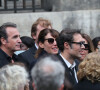 Jean Dujardin, Doria Tillier et Nicolas Bedos - Hommage à Guy Bedos en l'église de Saint-Germain-des-Prés à Paris le 4 juin 2020.