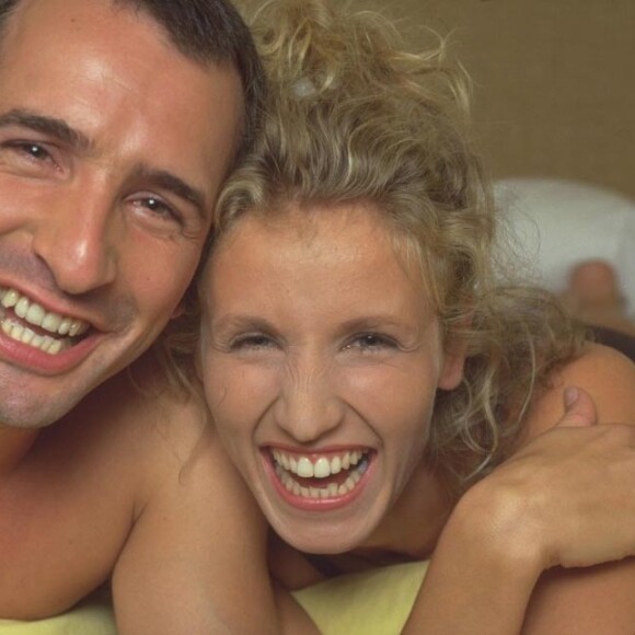 Alexandra Lamy et Jean Dujardin dans "Un gars, une fille", sur France 2.