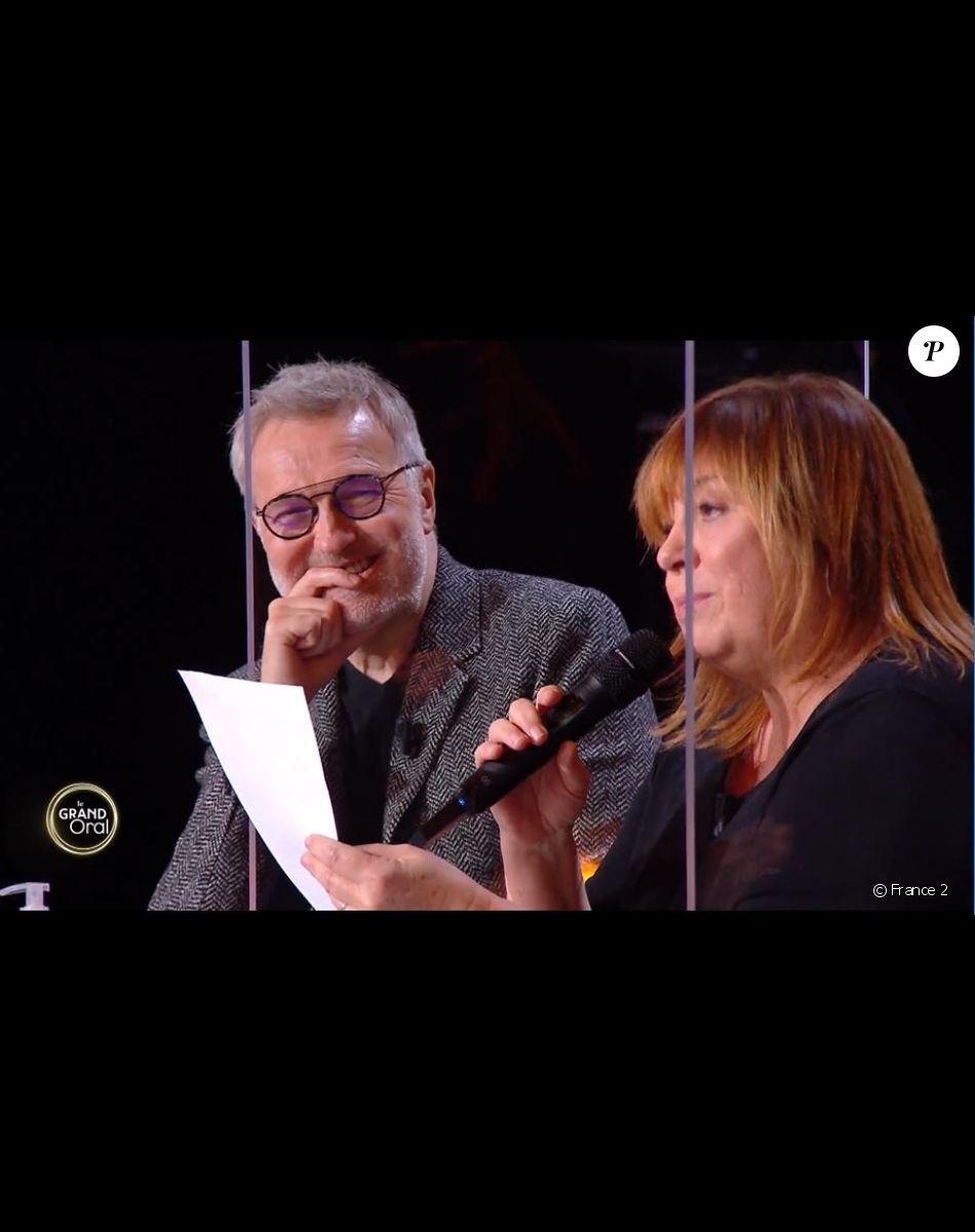 Michèle Bernier adresse une lettre à son papa dans "Le Grand Oral" sur France 2, le 30 mars 2021