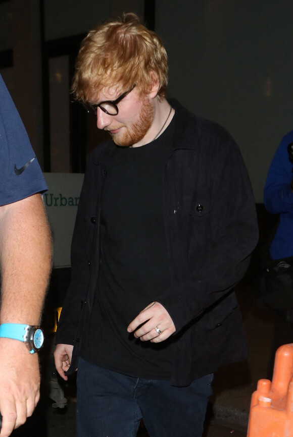 Exclusif - Ed Sheeran et sa femme Cherry Seaborn à la sortie du restaurant japonnais "The Araki" à Londres, Royaume Uni, le 6 août 2019.
