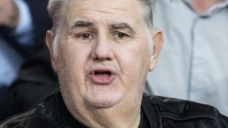 Pierre Ménès : Une ex-collègue virée après avoir refusé ses avances ? "J'ai peur..."