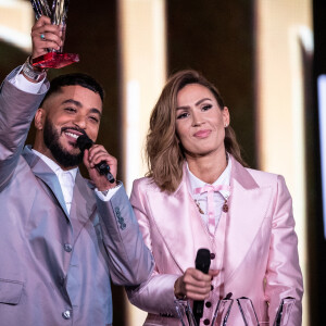 Vitaa et Slimane (Chanson originale "Ca va, Ca vient) - 35ème cérémonie des Victoires de la musique à la Seine musicale de Boulogne-Billancourt, le 14 février 2020. © Cyril Moreau/Bestimage 