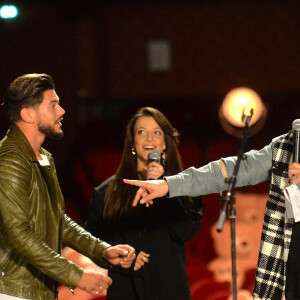 Exclusif - Rayane Bensetti , Camille Lellouche et Kev Adams lors du livestream "CamKev Comedy and Songs" de C.Lellouche et de K.Adams sur la plateforme de streaming Gigson.live au théâtre Mogador à Paris, France, le 5 avril 2021. © Veeren/Bestimage 