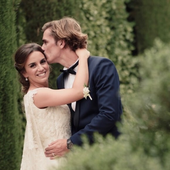 Erika Griezmann fête ses trois ans de mariage avec Antoine Griezmann sur Instagram le 15 juin 2020.