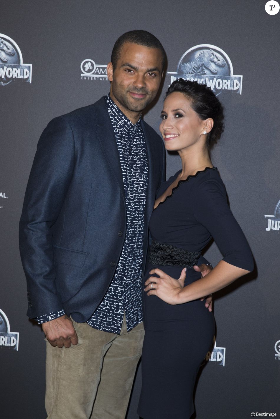 Tony Parker et Axelle Francine - Première du film "Jurassic World" à l'Ugc Normandie à Paris le 29 mai 2015.
