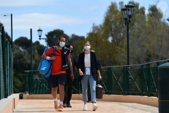 Lucas Pouille (Fra) et sa femme Clémence lors du tournoi de tennis Rolex Monte Carlo Masters 2021 à Monaco, le 13 avril 2021. © Antoine Couvercelle/Panoramic/Bestimage