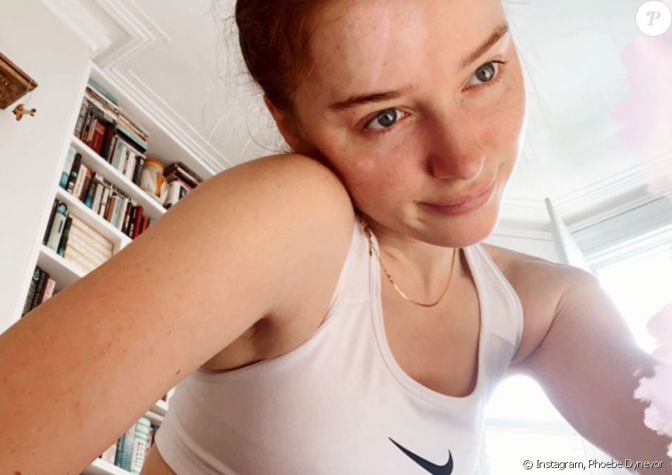 Phoebe Dynevor, héroïne de la série 'La Chronique des Bridgerton', est bien en couple avec Pete Davidson. Le secret a été trahi... par un collier !