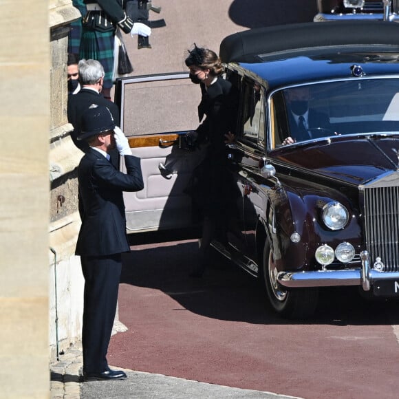 Arrivées aux funérailles du prince Philip, duc d'Edimbourg à la chapelle Saint-Georges du château de Windsor, le 17 avril 2021. 