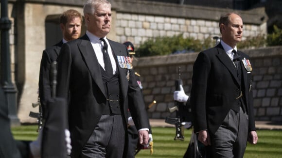 Le prince Andrew accusé d'abus sexuels : 7 millions de dollars pour passer au détecteur de mensonge...