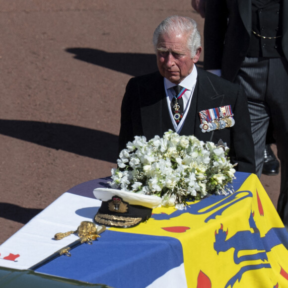 Le prince Charles, prince de Galles - Arrivées aux funérailles du prince Philip, duc d'Edimbourg à la chapelle Saint-Georges du château de Windsor, le 17 avril 2021.