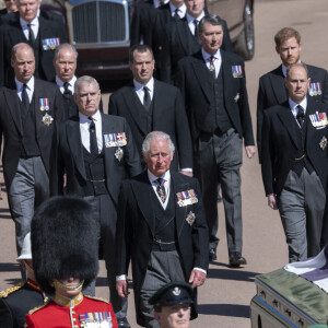 Le prince Charles, prince de Galles, la princesse Anne, le prince Andrew, duc d'York, le prince Edward, comte de Wessex, le prince William, duc de Cambridge, Peter Phillips, le prince Harry, duc de Sussex, David Armstrong-Jones, comte de Snowdon, Sir Timothy Laurence - Arrivées aux funérailles du prince Philip, duc d'Edimbourg à la chapelle Saint-Georges du château de Windsor.