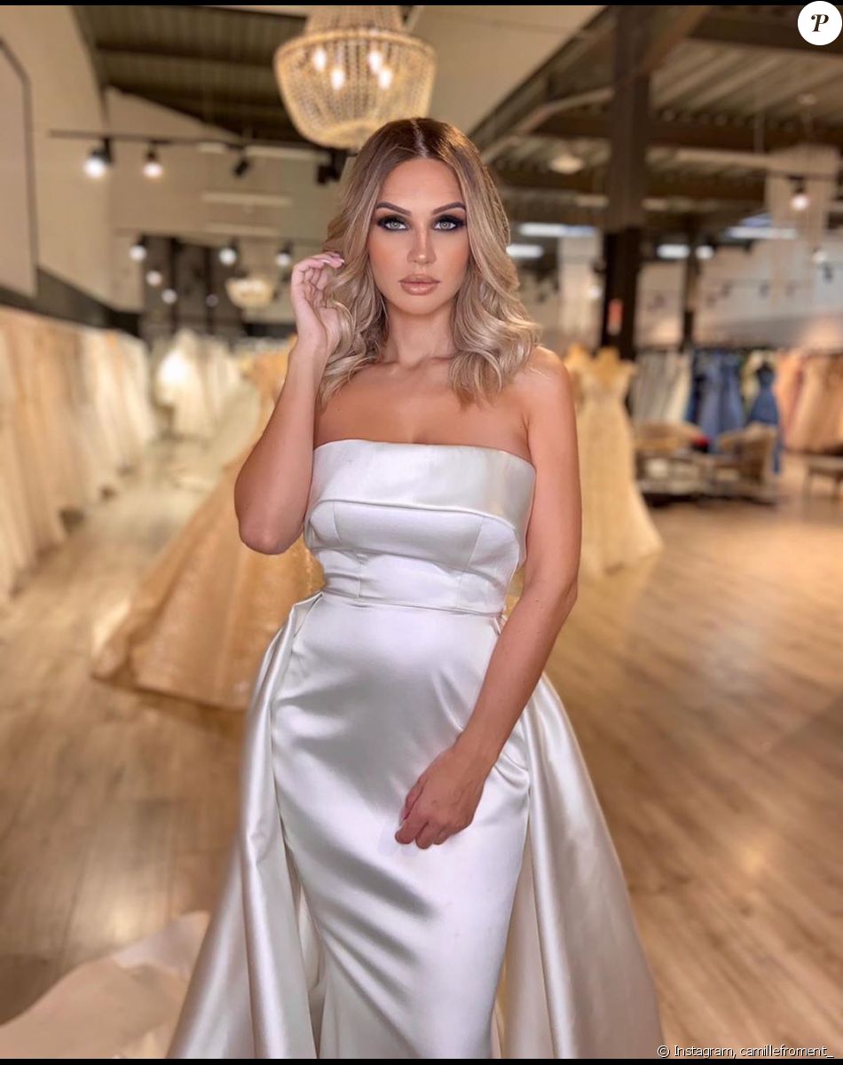 Camille Froment des "Marseillais" en robe de mariée, le 22 septembre 2020