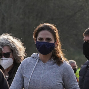 Tom Cruise et Hayley Atwell tournent une scène du film "Mission Impossible 7" dans le comté du Yorkshire, en Angleterre. Le 20 avril 2021.