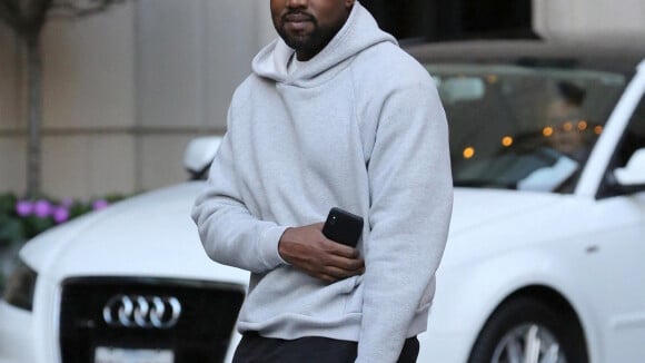 Kanye West, ses toutes premières Nike Air Yeezy battent un record : vente historique à 7 chiffres