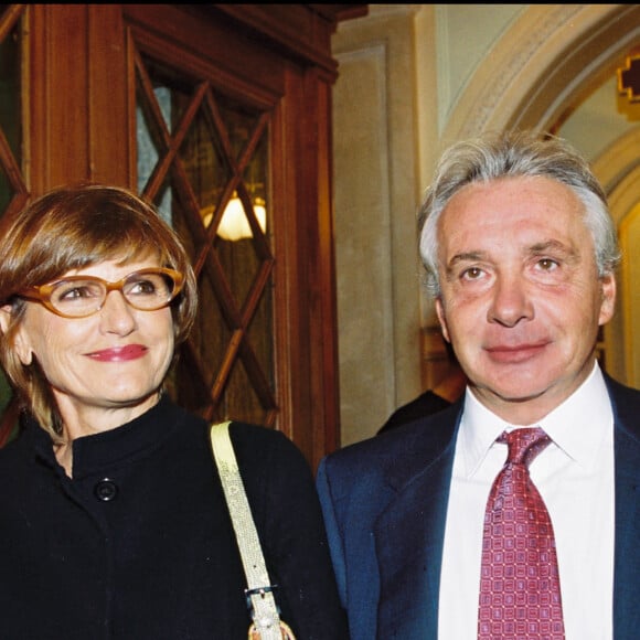 ARCHIVES - MICHEL SARDOU ET SA FEMME ANNE MARIE PERIER LE SOIR DE LA GENERALE DE LA PIECE DE THEATRE "LA JALOUSIE"  