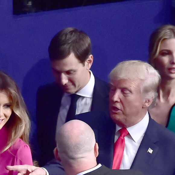 Melania Trump et Donald Trump lors d'un débat opposant l'ancien président à l'ex-candidate démocrate Hilary Clinton. Octobre 2016.