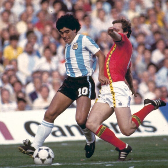 Diego Maradona - Argentine / Belgique - Coupe du monde 1982 - foot football - action largeur . © FEP / Panoramic / Bestimage