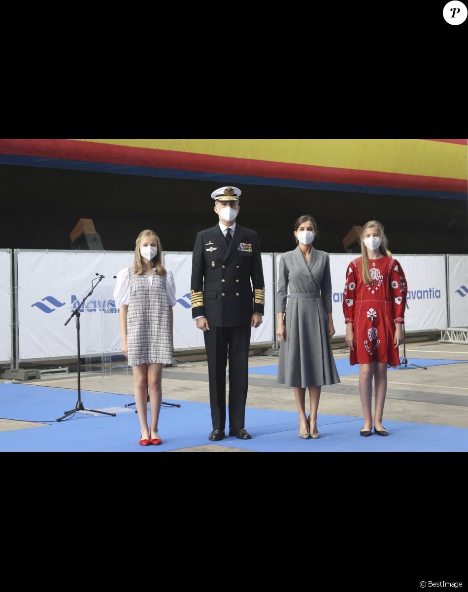 Le roi Felipe VI d'Espagne, la reine Letizia d'Espagne, La princesse Leonor et L'infante Sofia d'Espagne - La famille royale d'Espagne assiste au lancement du sous-marin S-81 'Isaac Peral' à Carthagène, Espagne, le 22 avril 2021.