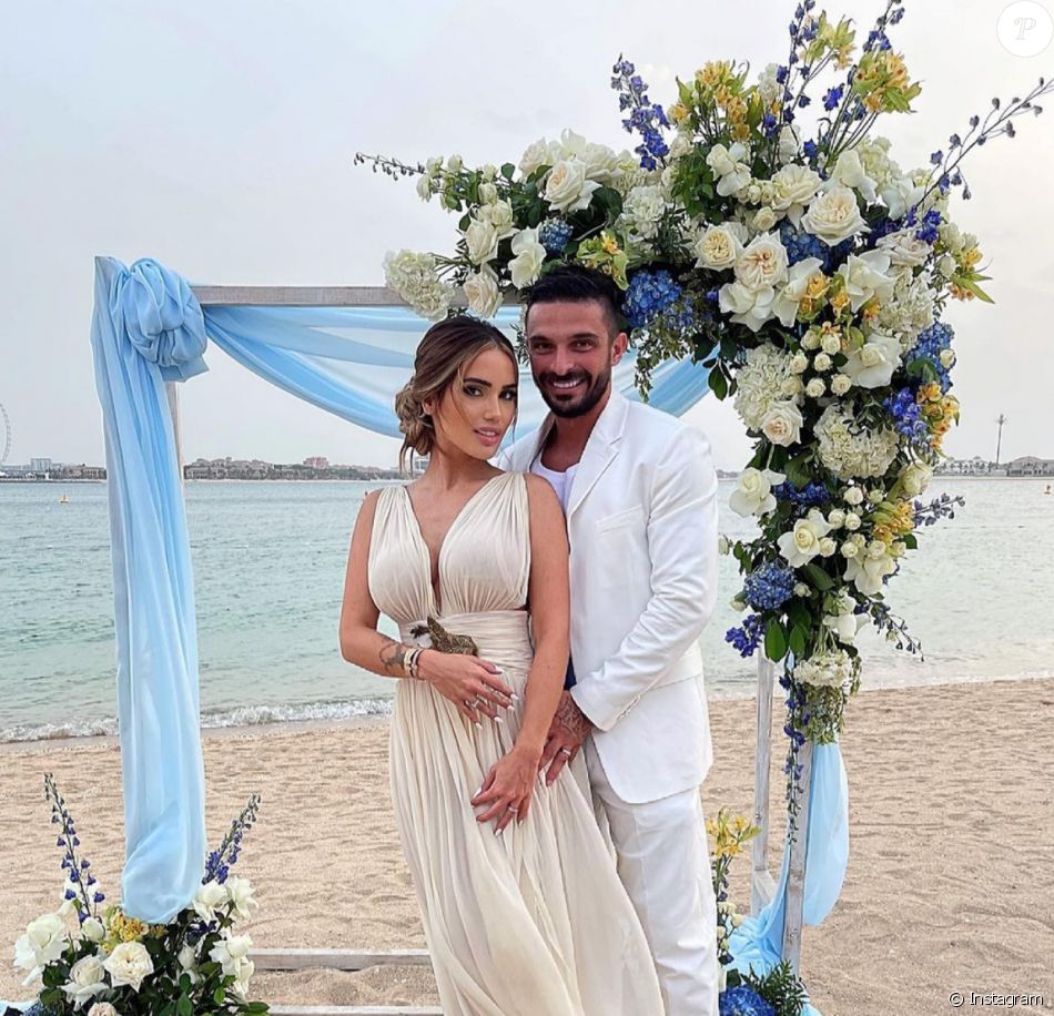 Julien Tanti et Manon Marsault ont renouvelé leurs voeux à Dubaï pour leurs deux ans de mariage, entourés de leurs proches - Instagram