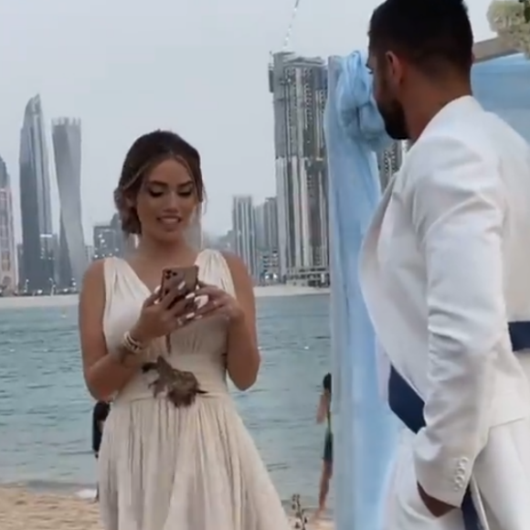 Julien Tanti et Manon Marsault ont renouvelé leurs voeux à Dubaï pour leurs deux ans de mariage, entourés de leurs proches - Instagram