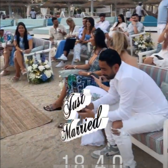 Julien Tanti et Manon Marsault ont renouvelé leurs voeux à Dubaï pour leurs deux ans de mariage, entourés de leurs proches - Instagram