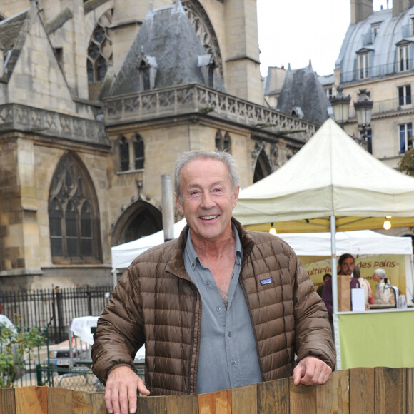 Gerard Klein à la 2e édition du salon du Bio et de l'art comtemporain à Paris le 13 septembre 2013.