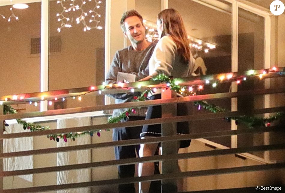 Exclusif - Jennifer Garner et son compagnon John Miller se retrouvent en amoureux à Los Angeles le 7 janvier 2019.