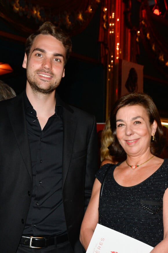Valentin Montand et sa mère Carole Amiel - 29ème cérémonie des Molières 2017 aux Folies Bergère à Paris le 29 mai 2017. © Coadic Guirec/Bestimage