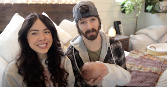 Nikki Philippi, son mari Dan Philippi et leur fils.