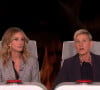 Julia Roberts passe un bon moment sur le plateau de l'émission de Ellen DeGeneres à Los Angeles, le 17 décembre 2019