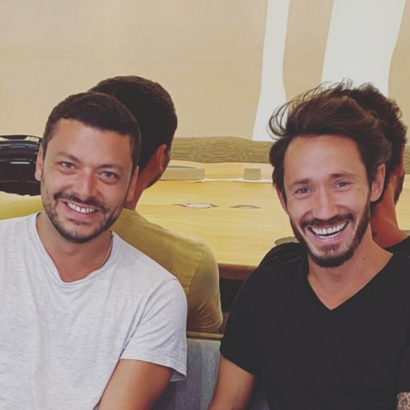 Kev Adams, ici photographié avec le chef pâtissier Cédric Grolet. Juillet 2020.