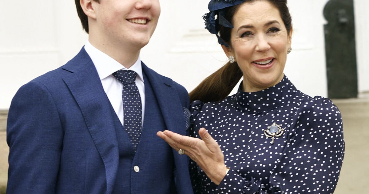 Mary De Danemark Princesse Et Maman Stylée Pour La Confirmation De Son Fils Le Prince
