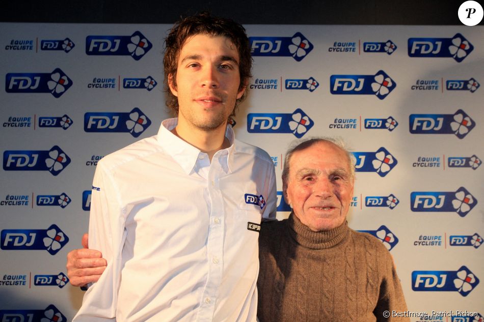 Robert Marchand Centenaire et Thibaut Pinot le 24 janvier 2013. © Patrick Pichon/Panoramic/Bestimage