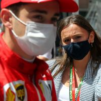 Charles Leclerc grand maudit du GP de Monaco, sa compagne Charlotte en soutien : "Il est très déçu..."