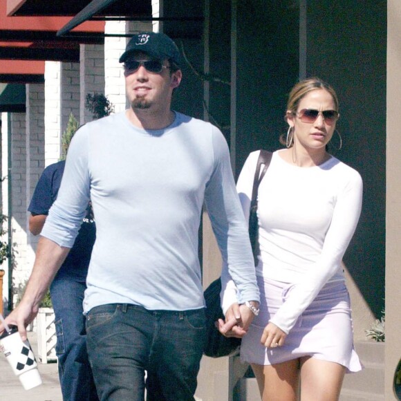 Jennifer Lopez et Ben Affleck à Hollywood en 2003.