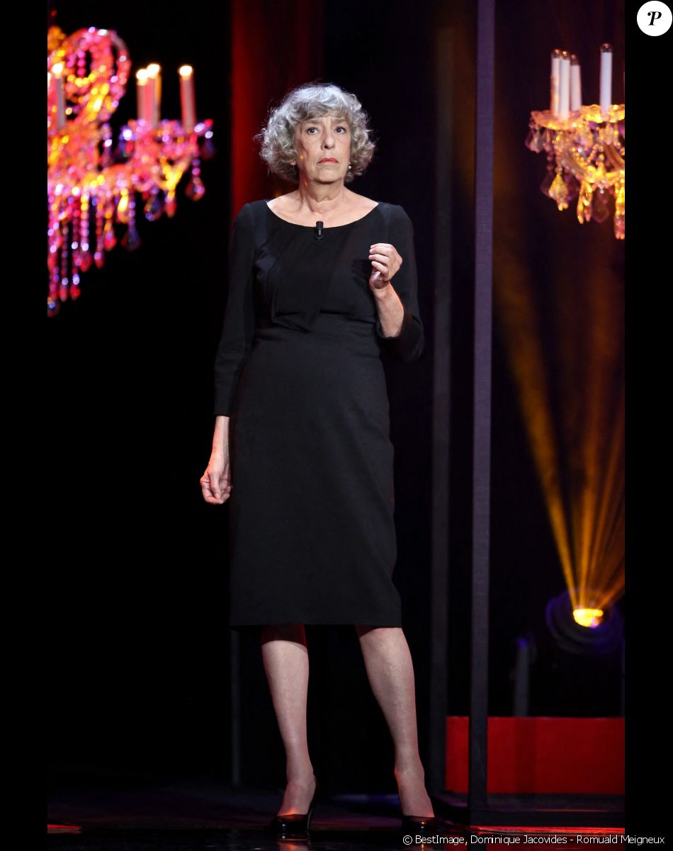 Exclusif - Anémone - Spectacle "Elles se croient toutes Joly" en hommage à Sylvie Joly, mis en scène par Pierre Palmade, au théâtre de Paris dans le 9ème arrondissement à Paris, le 26 octobre 2015. © Dominique Jacovides - Romuald Meigneux / Bestimage