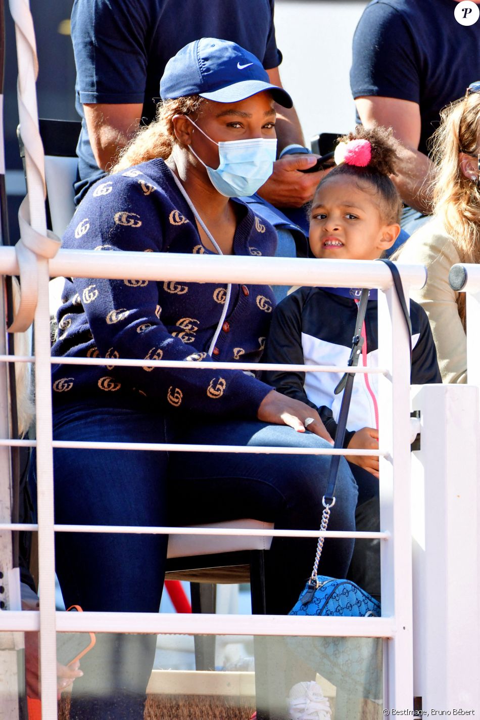 Serena Williams et sa fille Olympia (3 ans) assistent au premier match de l'Ultimate Tennis Showdown 4 au technopole Sophia Antipolis. Biot, le 24 mai 2021. © Bruno Bébert/Bestimage