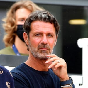 Serena Williams et son coach Patrick Mouratoglou assistent au premier match de l'Ultimate Tennis Showdown 4 au technopole Sophia Antipolis. Biot, le 24 mai 2021. © Bruno Bébert/Bestimage