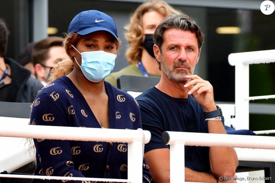 Serena Williams et son coach Patrick Mouratoglou assistent au premier match de l'Ultimate Tennis Showdown 4 au technopole Sophia Antipolis. Biot, le 24 mai 2021. © Bruno Bébert/Bestimage