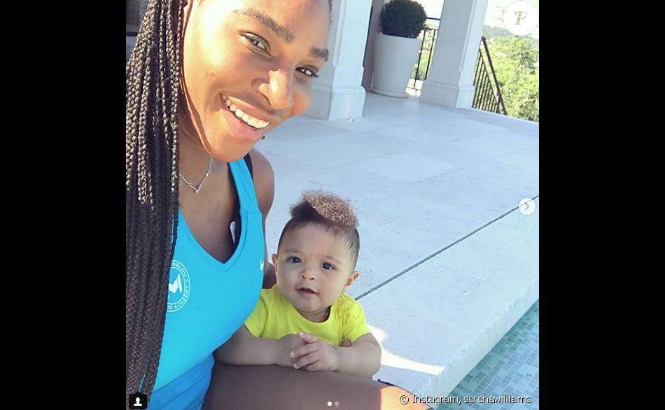 Serena Williams avec sa fille Olympia le 12 mai 2018.