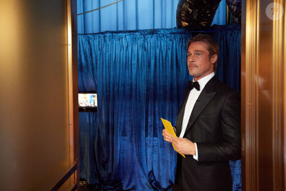 Brad Pitt - Backstage de la 93e cérémonie des Oscars dans la gare Union Station à Los Angeles, le 25 avril 2021.