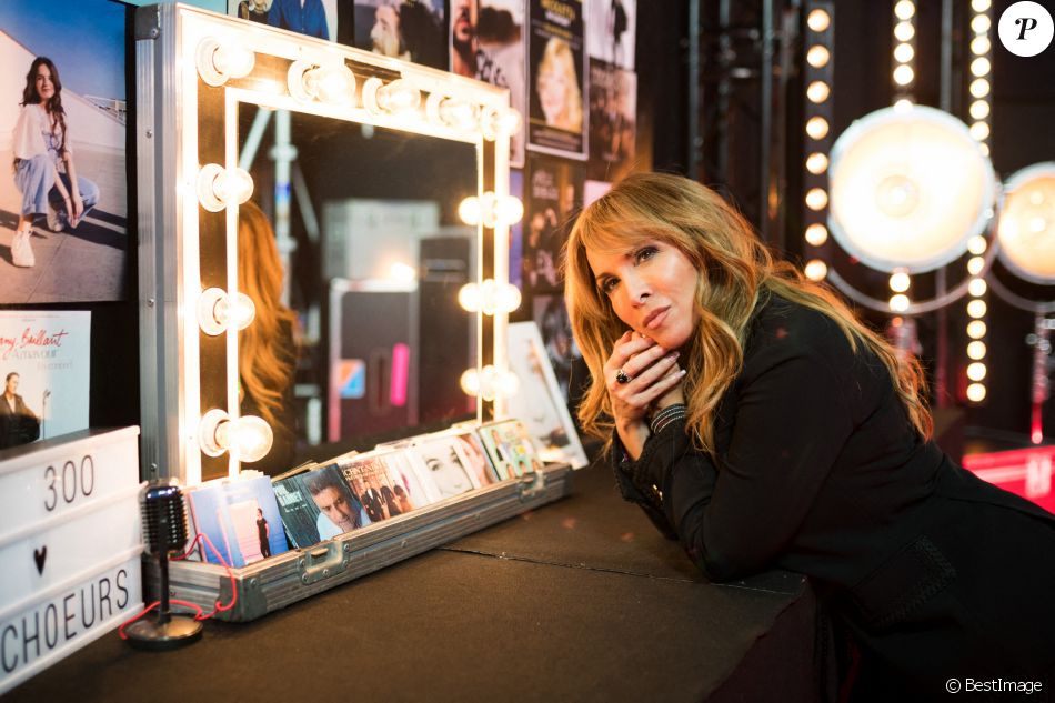 Exclusif - Hélène Ségara - Backstage de l'enregistrement de l'émission "300 choeurs chantent Les tubes d'un jour" à Paris, qui sera diffusée le 19 mars 2021 sur France 3. Le 16 septembre 2020