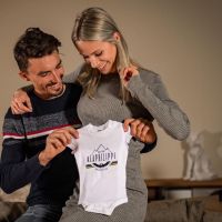 Marion Rousse et Julian Alaphilippe très bientôt parents : "Bébé presque prêt"
