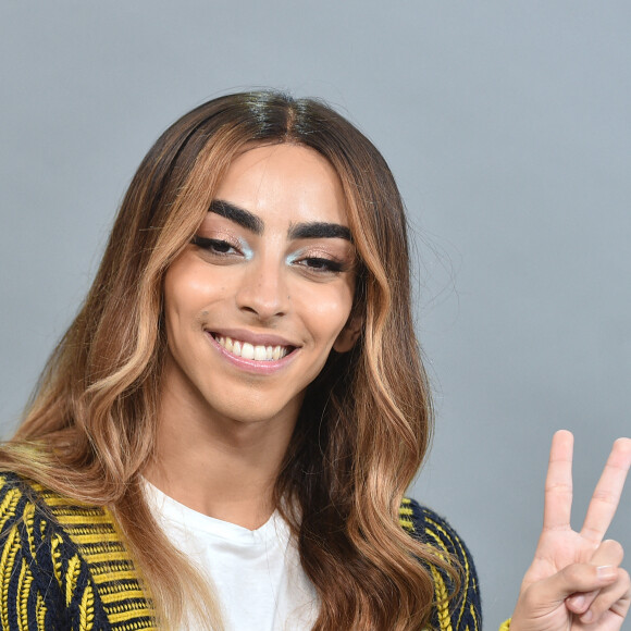 Exclusif - Bilal Hassani en interview dans les studios de PurePeople à Levallois-Perret. Le 21 octobre 2020